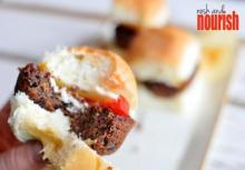 Black Bean Quinoa Sliders