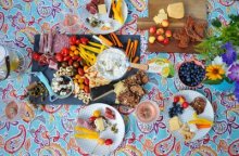 A Simple Summer Charcuterie Board 